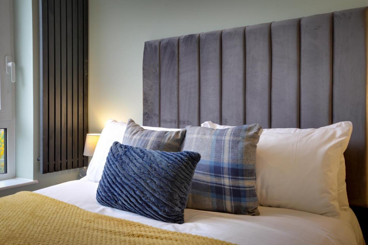 New London Life Executive Apartments เชมส์ฟอร์ด ภายนอก รูปภาพ